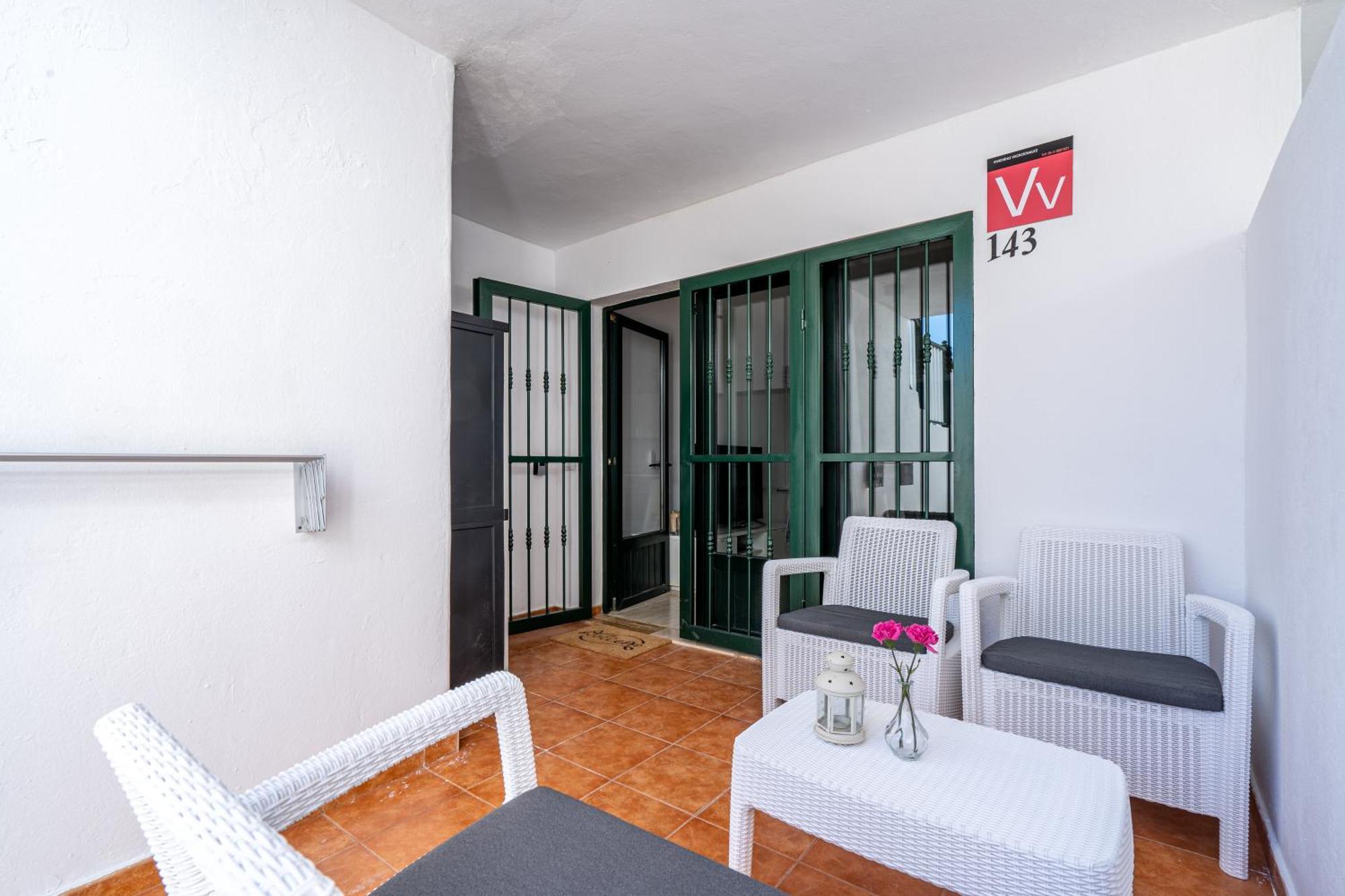 Apartment Princesa Bitacora ปูแอร์โตเดลคาร์เมน ภายนอก รูปภาพ