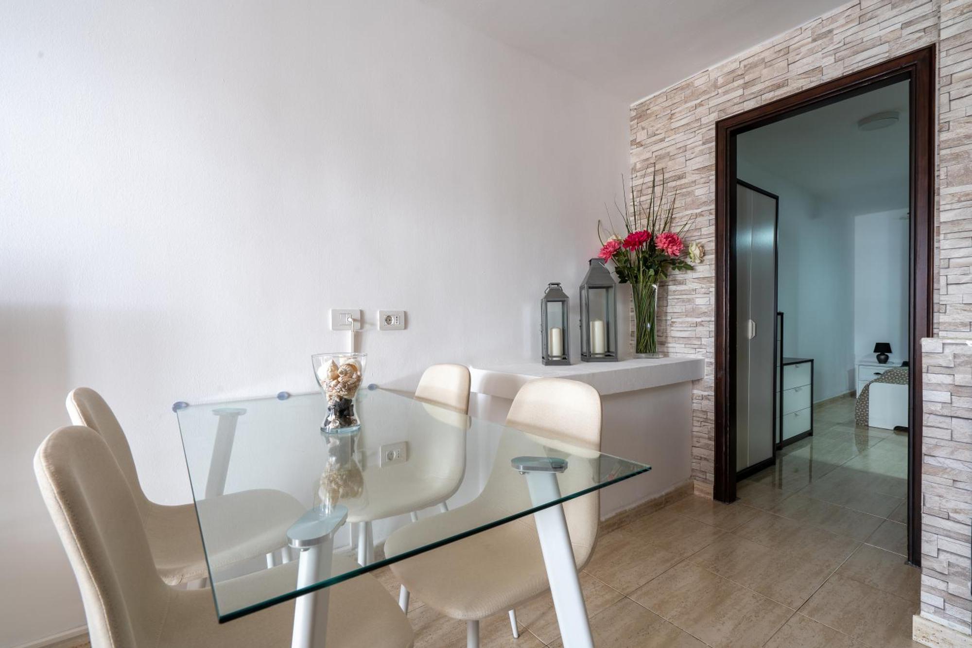 Apartment Princesa Bitacora ปูแอร์โตเดลคาร์เมน ภายนอก รูปภาพ
